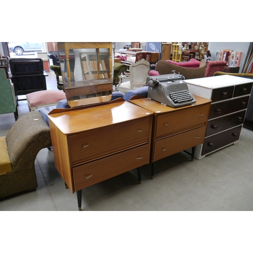 2272 - A retro 1960's dressing chest together with a matching two drawer chest