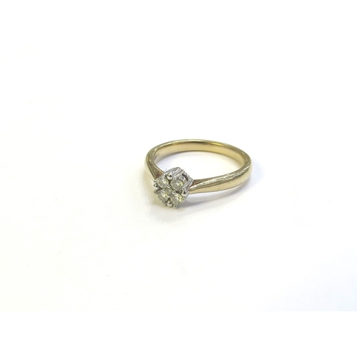 9202 - A 9ct gold diamond cluster ring, 6mm diameter. Size L, 2.5g   (C)