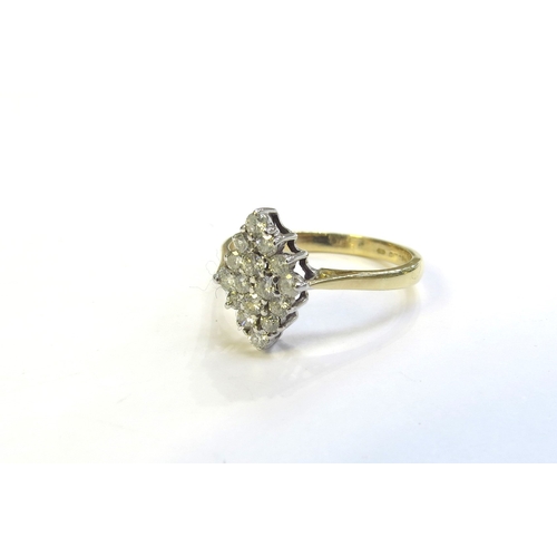 9170 - An 18ct gold diamond marquise cluster. Size R, 3.2g   (C)