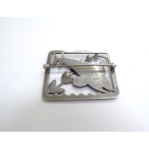 9429 - A Georg Jensen Sterling Silver Dolphin Brooch designed by Arno Malinowski #251, 11.7g