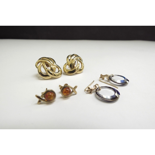 9267 - Three pairs of 9ct gold earrings including citrine studs, gold swirl studs and glass drops, 6.2g tot... 