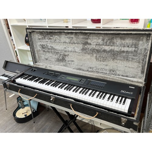 5071 - A Korg SG Pro X stage piano, cased, with stand   COLLECTOR'S ELECTRICAL ITEM: Item untested