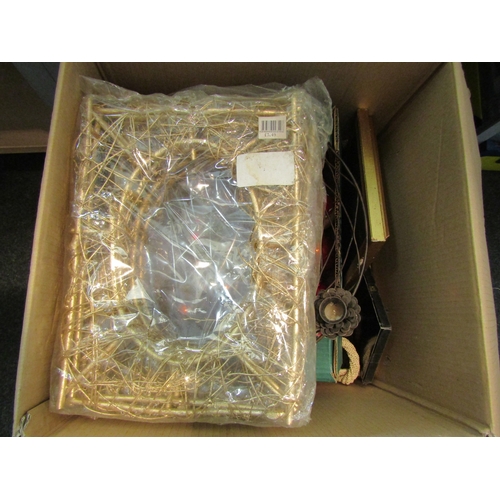 1441 - A box of modern Christmas decorations together with a selection of mainly metal candle and nightligh... 