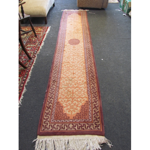 1090 - A Kilim runner rug, 360cm x 79cm