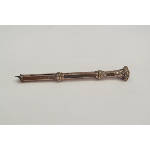 1281 - A sliding pen and pencil, with inscription 1885, agate shield top   (C)