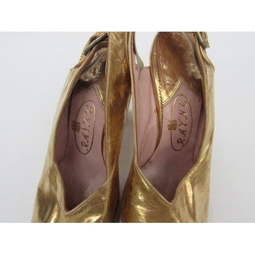 6004 - A pair of Rayne late 1940's early 50's gold coloured leather sling back evening shoes, a gold colour... 