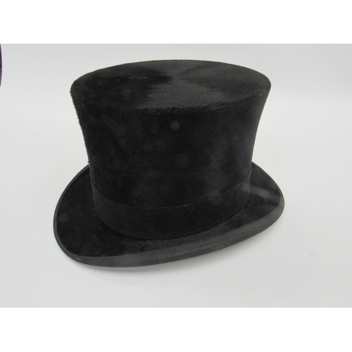 6013 - A Joshua Turner, Piccadilly black silk top hat, size 54cm