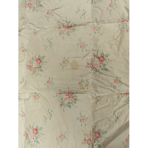 6056 - Three vintage eiderdowns, feather filled including Paisley and floral, some a/f