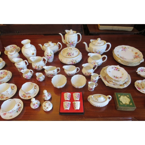 1026 - A good quantity of Royal Crown Derby china 