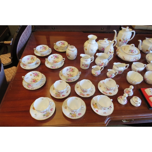 1026 - A good quantity of Royal Crown Derby china 