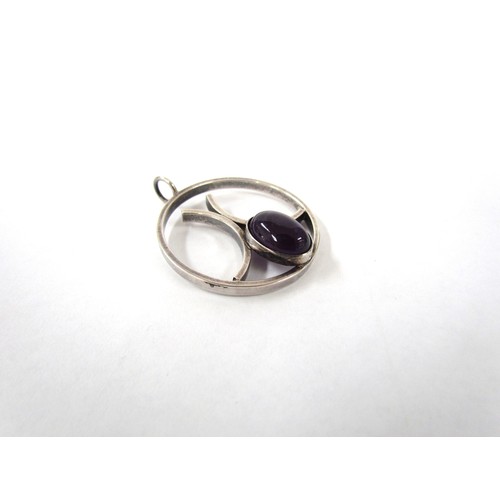 7264 - A stylised modernist abstract sterling silver pendant with purple stone hallmarked Edinburgh 1975. 3... 