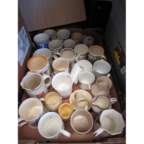 1451 - A box of mugs and jugs