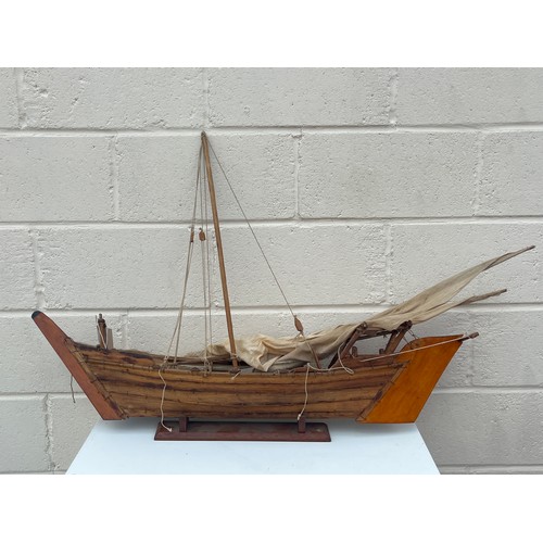 8003 - A model of a primitive sailing vessel, possibly a Junk a/f      (E) £15-30   BYGONES