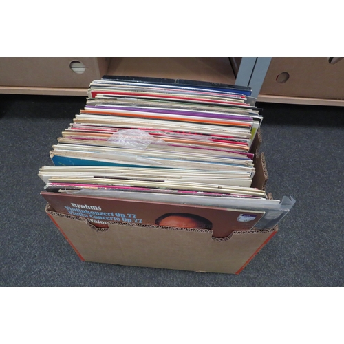 1141 - A box of classical music vinyl LP records (approx 80)   (Group)