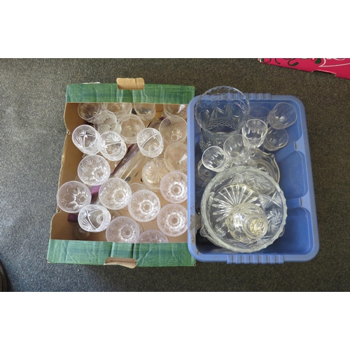1191 - A selection of cut glass and etched glass ware, including vases, bowls and sets of glasses
