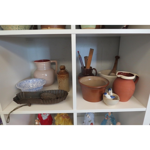 1395 - Kitchenalia including pestle, flour shaker, jugs, bowls, thermometers