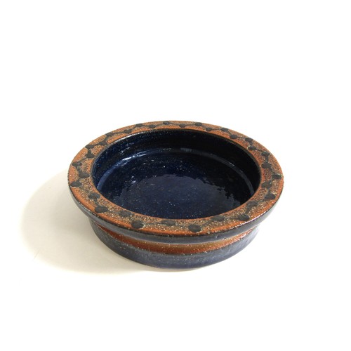 7024 - A Danish Soholm Stentoj stoneware bowl with blue glaze and 'Molecule' rim. Impressed marks to base. ... 