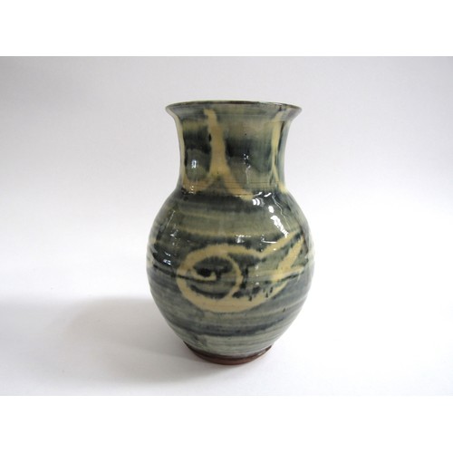 7082 - RAY FINCH (b.1914-2012): Earthenware vase with blue/grey glazed body with brush decoration. Impresse... 