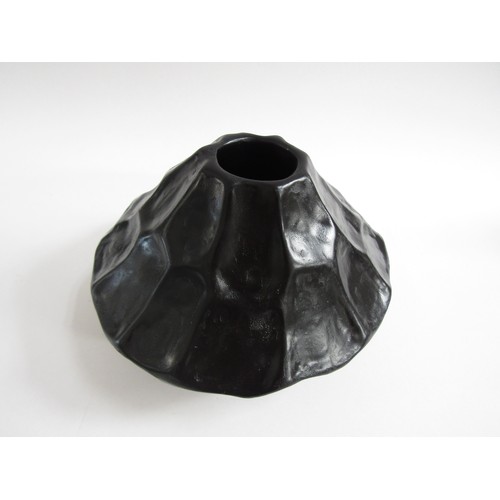 7127 - MONIQUE BEAUVAL: Brutalist stoneware vase with black glaze, 16cm high