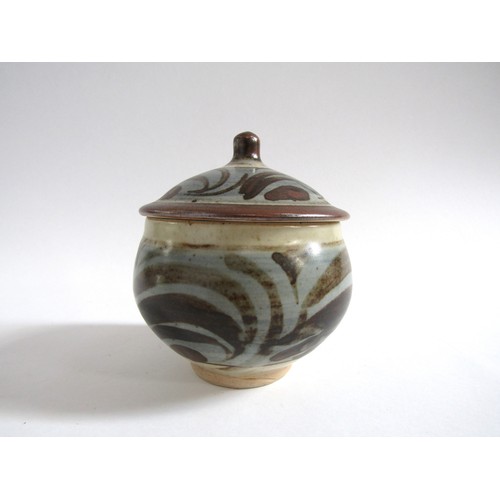 7078 - BERNARD LEACH (1887-1979) (ARR) A St Ives Pottery lidded preserve pot with painted detail. St Ives s... 