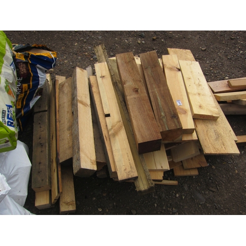 3467 - A quantity of mixed timber