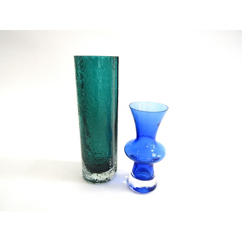 7227 - A Scandinavian Riihimaki vase by Tamara Aladin in green (chip to rim) and Seaglasbruk blue vase.  Ta... 