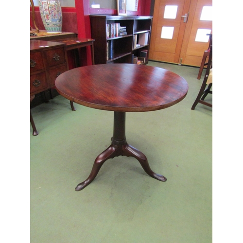 4087 - A George III circular tilt-top wine table on a cannon barrel turned column and tripod base, 69cm tal... 