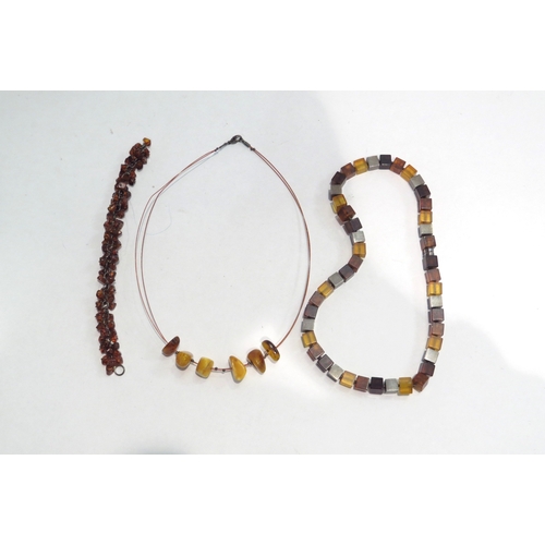 4414 - A square amber bead necklace, amber bracelet and amber six bead necklace (3)  (R)  £25