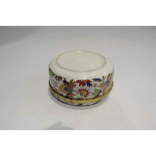 4345 - A large enamel lidded box with flower decoration, 6.5cm deep x 14cm diameter  (R)  £10