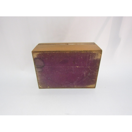 4317 - An early 20th Century trinket box painted with 