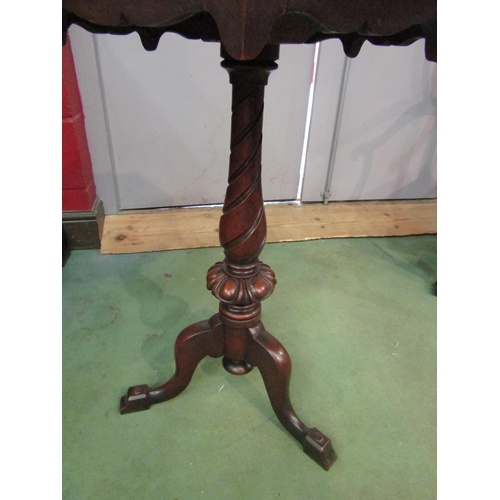 4242 - A late Victorian mahogany octagonal top wine/lamp table with shaped apron over a baluster turned spi... 