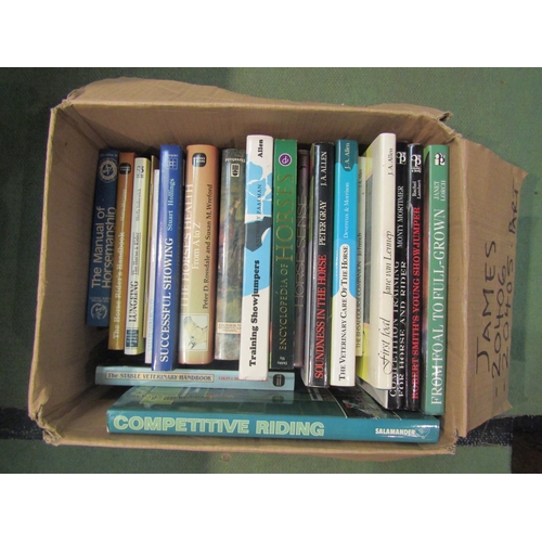 4262 - A small collection of books on horses, horse riding, show jumping etc