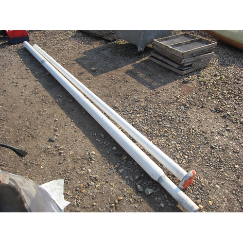 3361 - A flag pole   (R)  £40