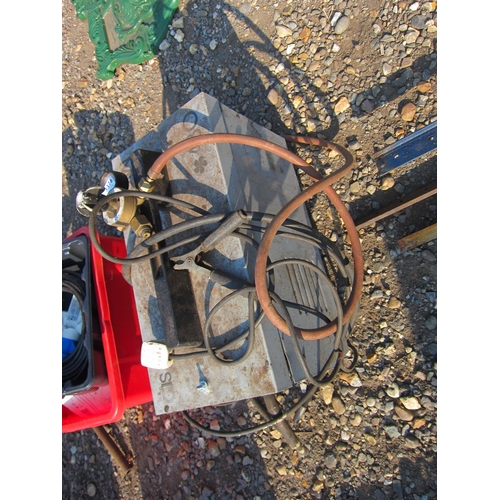 3376 - A Migmate welder.  DTI Failure: Please see information pages