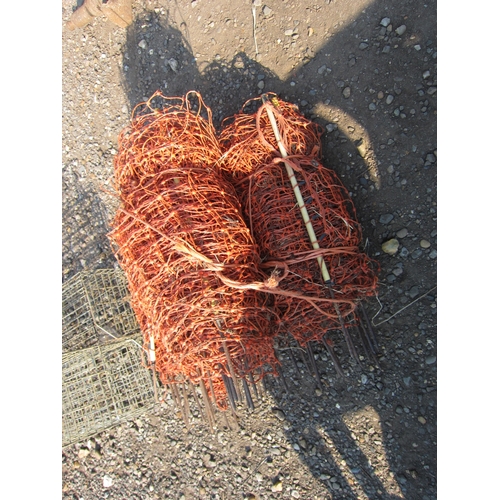 3389 - Three rolls of electric fencing