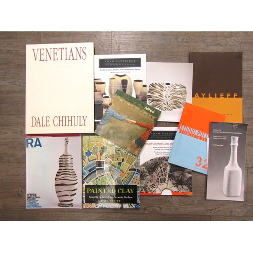 7567 - A collection of books on glass and studio pottery including Dale Chihuly 'Venetians', Painted Clay e... 