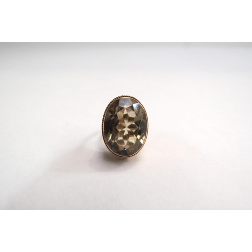 4408 - A 9ct gold stone set ring. Approximately 4.7g