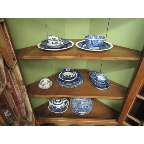 4216 - A good quantity of Spode blue and white ceramics including 