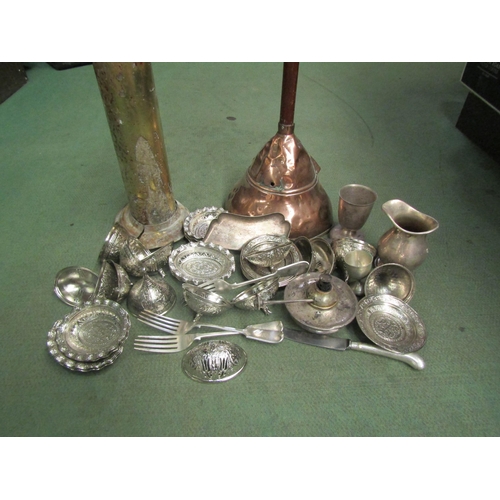 4218 - A box of metalwares, a shell casing and a Victorian washing dolly