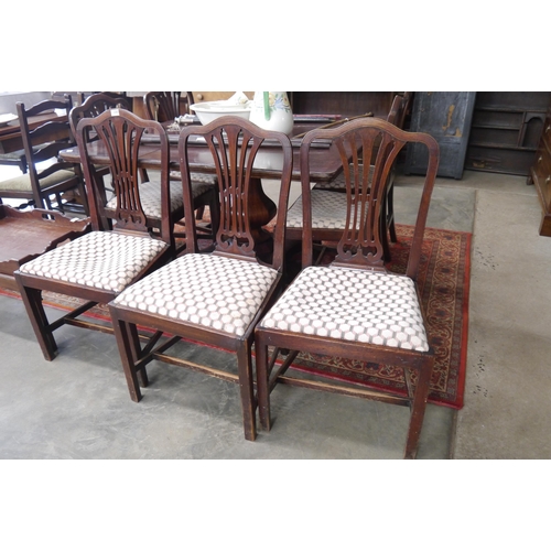 2202 - Seven Edwardian mahogany dining chairs