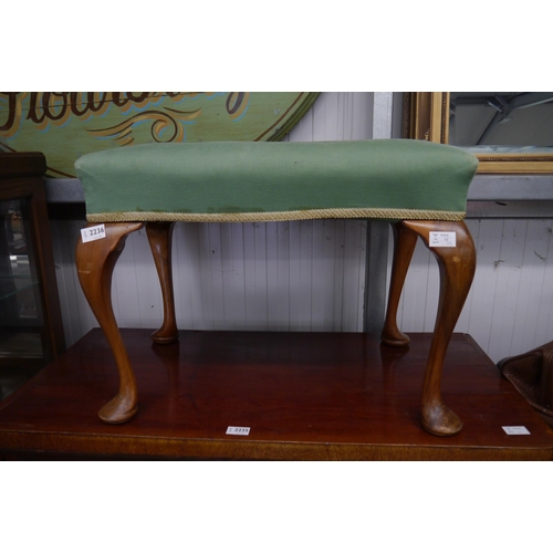 2236 - A 1930's beech stool on cabriole legs