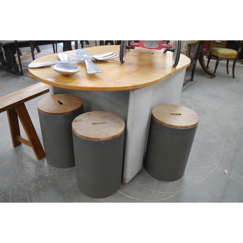 2260 - A 1980's beech top table with six grab top stools   (R) £120