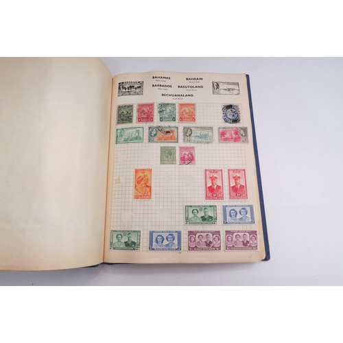 4435 - A large collection of World stamps (1000's) Swiftsure Album (E) £20-30