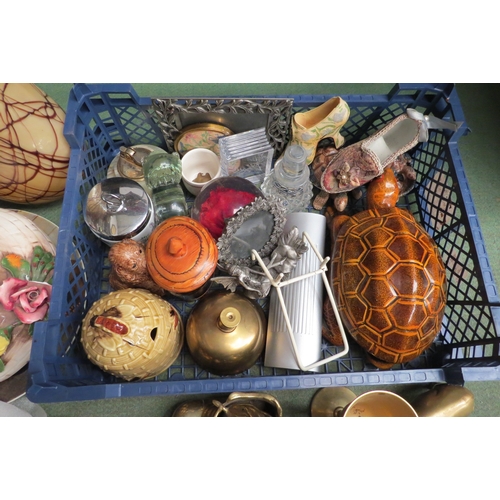 4443 - A box of mixed items including coral, seashell, brass animals, vase, glass paperweights and Norman R... 