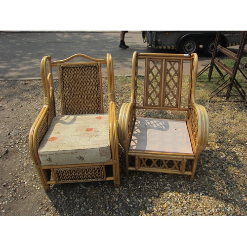 3431 - Two wicker chairs