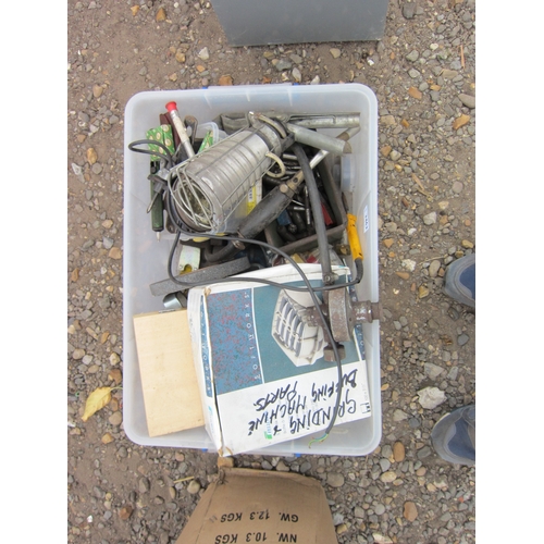 3463 - A box of mixed including drill bits, lead light, etc.  DTI Failure: Please see information pages