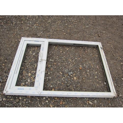 3524 - A UPVC window frame         (E) £5-8