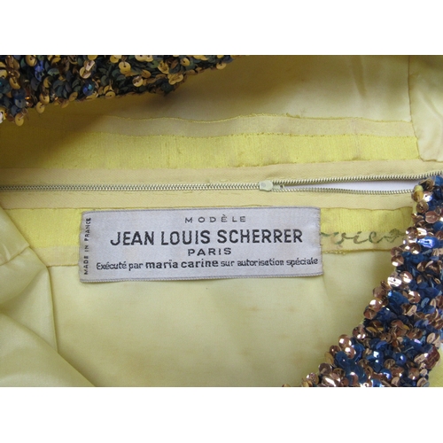 1038 - MODELE JEAN LOUIS SCHERRER, PARIS Execute par Maria Carine sur autorisation speciale: acid yellow si... 