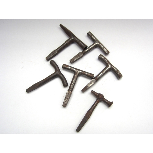 8143 - A quantity of carriage door keys, some marked  (6)