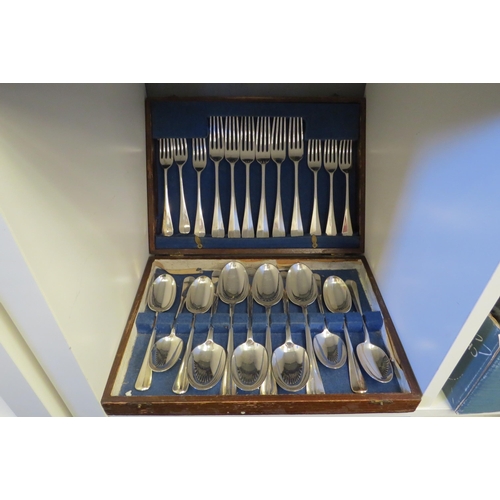 1264 - A canteen of silver plated cutlery by A&NCSL including forks and spoon sets